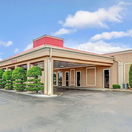 Ramada By Wyndham Murfreesboro Eksteriør billede